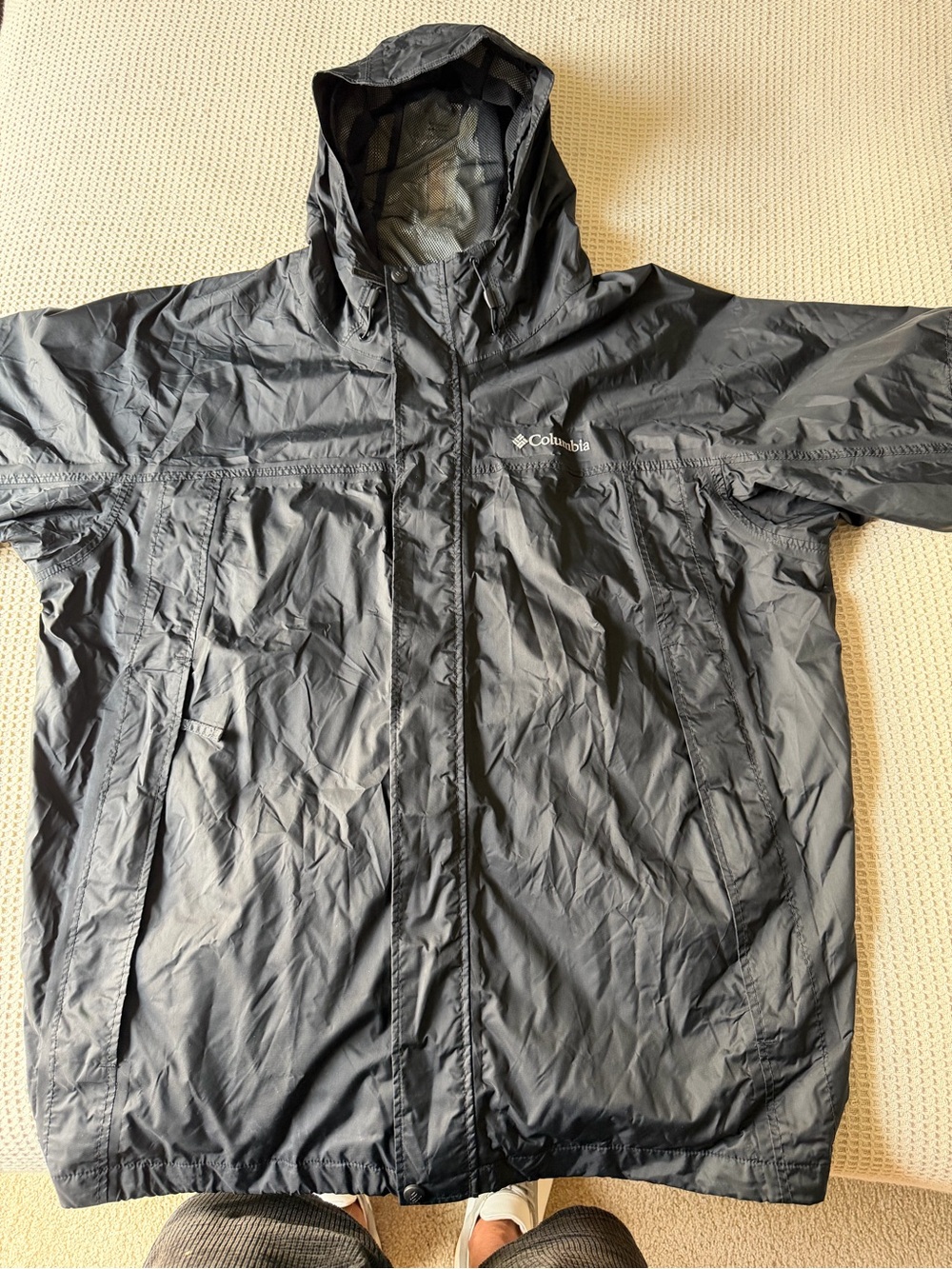Columbia Men's Black Hooded Packable Rain Shell